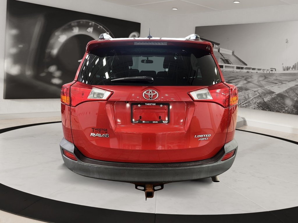 Toyota RAV4  2015 à Québec, Québec - 3 - w1024h768px