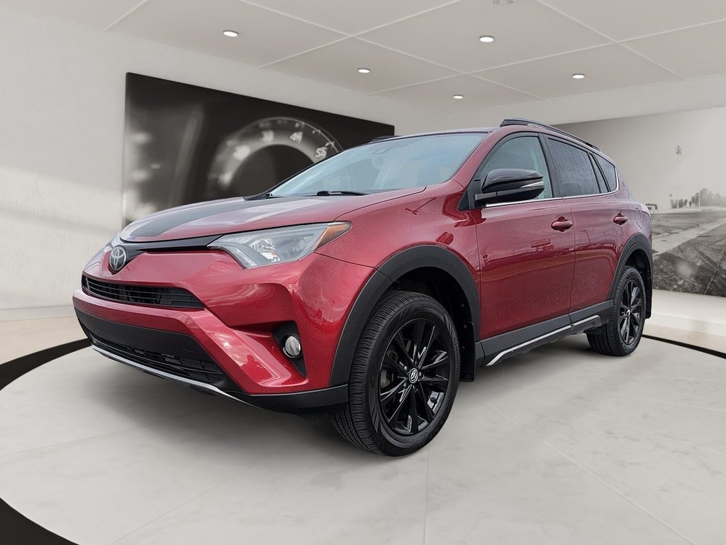 2018 Toyota RAV4 in Quebec, Quebec - 1 - w1024h768px