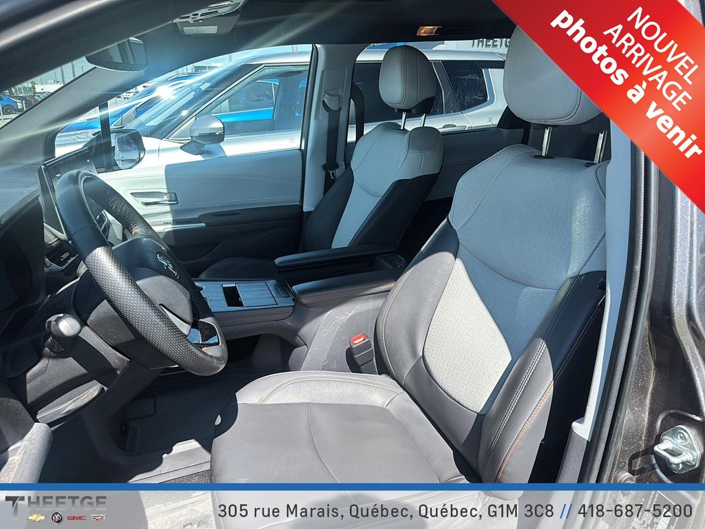 2022 Toyota Sienna in Quebec, Quebec - 3 - w1024h768px
