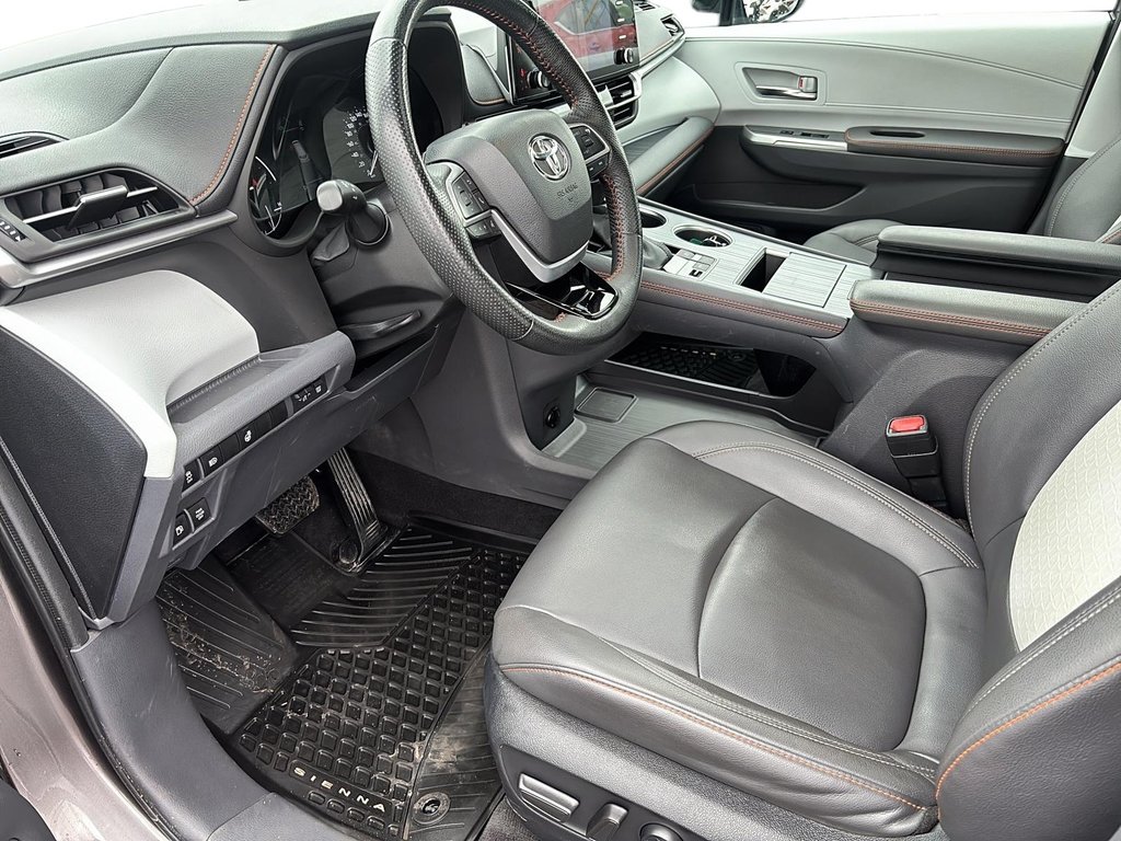 Toyota Sienna  2022 à Québec, Québec - 9 - w1024h768px