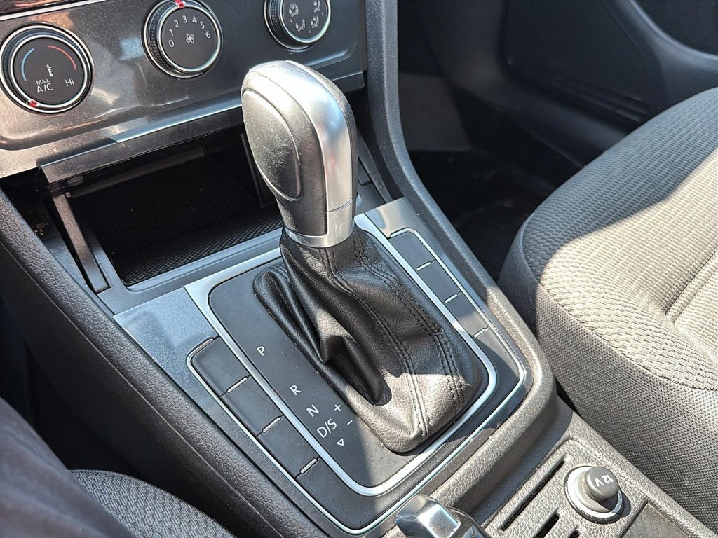 2018 Volkswagen GOLF SPORTWAGEN in Quebec, Quebec - 12 - w1024h768px
