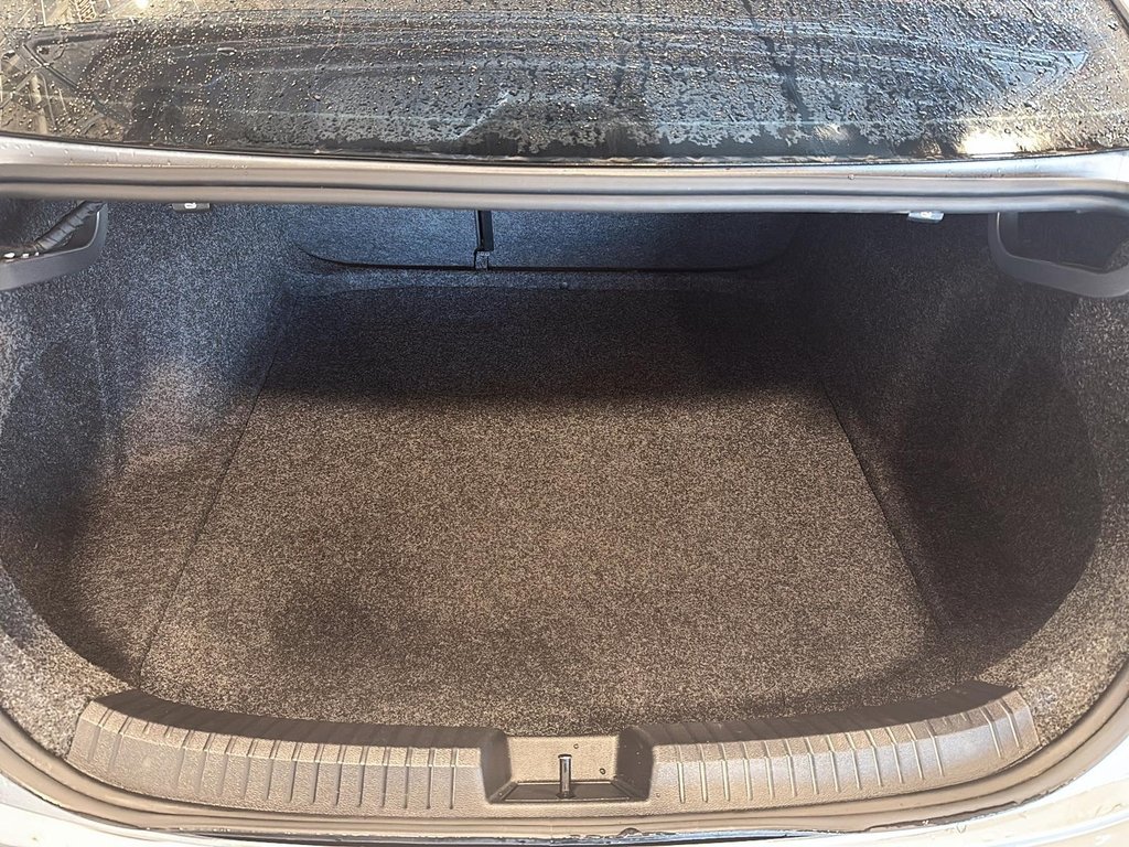 Volkswagen JETTA  2024 à Québec, Québec - 5 - w1024h768px