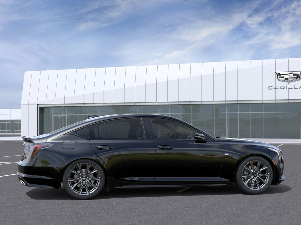 2026 Cadillac CT5 SPORT in Sherbrooke, Quebec - 5 - w1024h768px