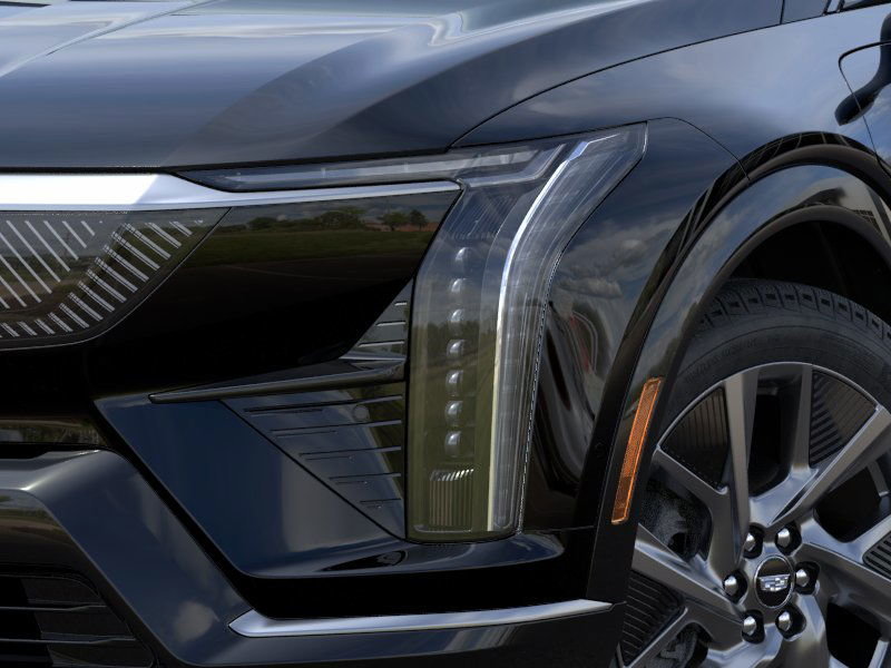 2025 Cadillac OPTIQ Luxury in Sherbrooke, Quebec - 10 - w1024h768px