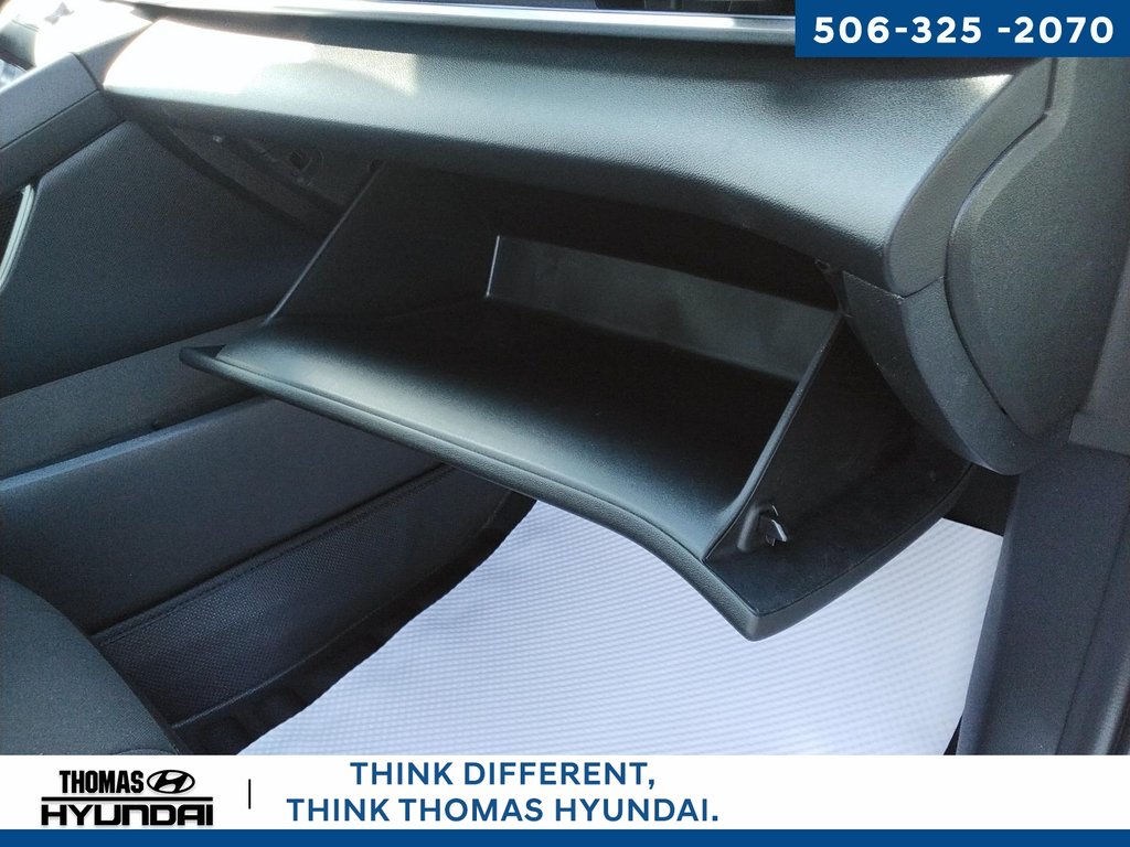Hyundai Elantra Preferred with Tech Pkg 2025 à Woodstock, Nouveau-Brunswick - 38 - w1024h768px