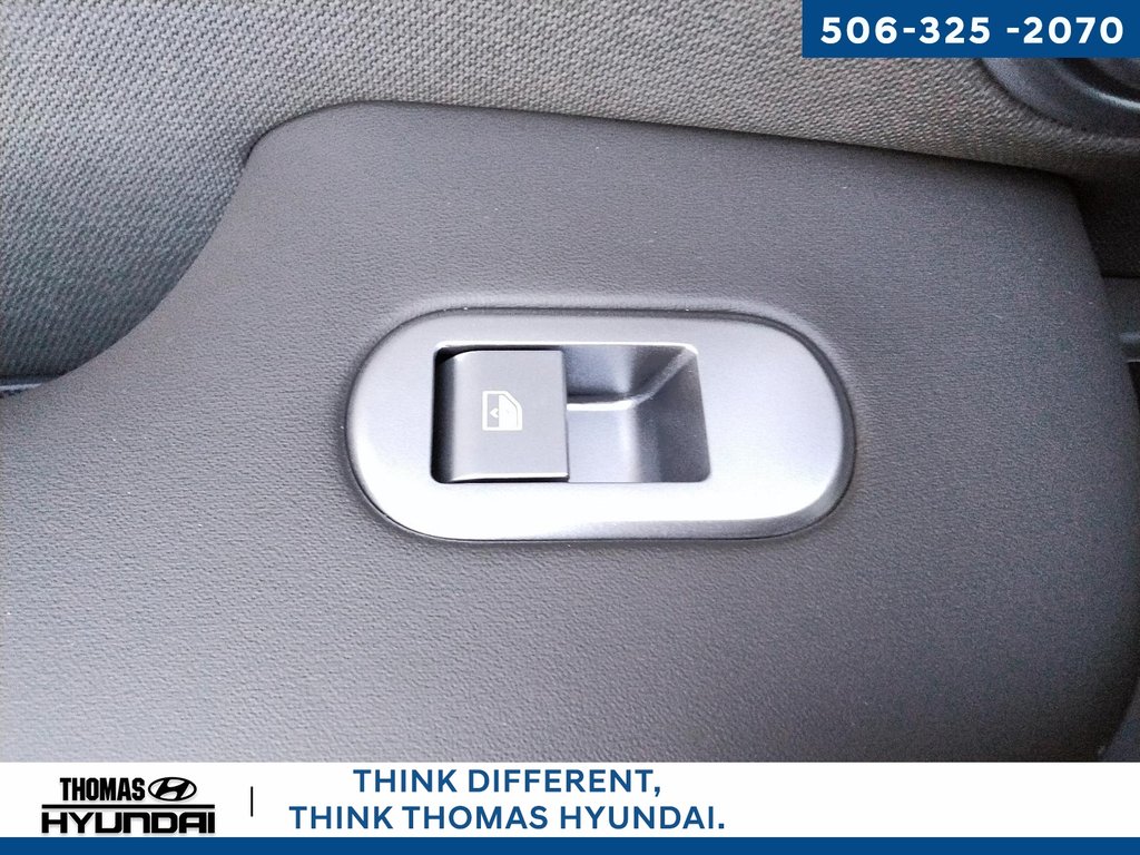 2026 Hyundai Palisade Hybrid Ultimate Calligraphy NHL Special Edition in Woodstock, New Brunswick - 28 - w1024h768px