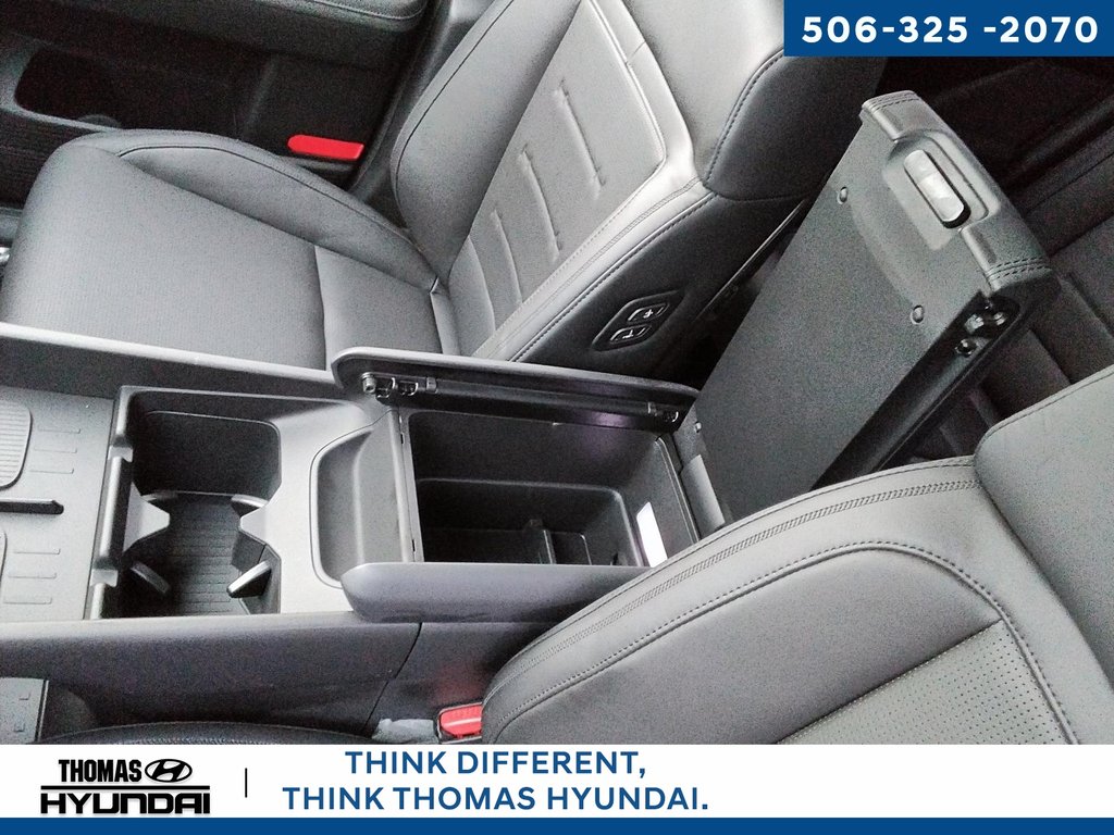 2025 Hyundai Santa Fe Ultimate Calligraphy in Woodstock, New Brunswick - 36 - w1024h768px