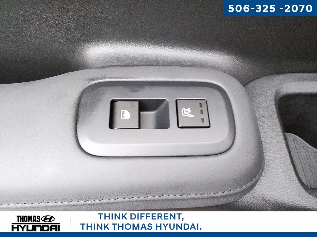 2025 Hyundai Santa Fe Ultimate Calligraphy in Woodstock, New Brunswick - 27 - w1024h768px