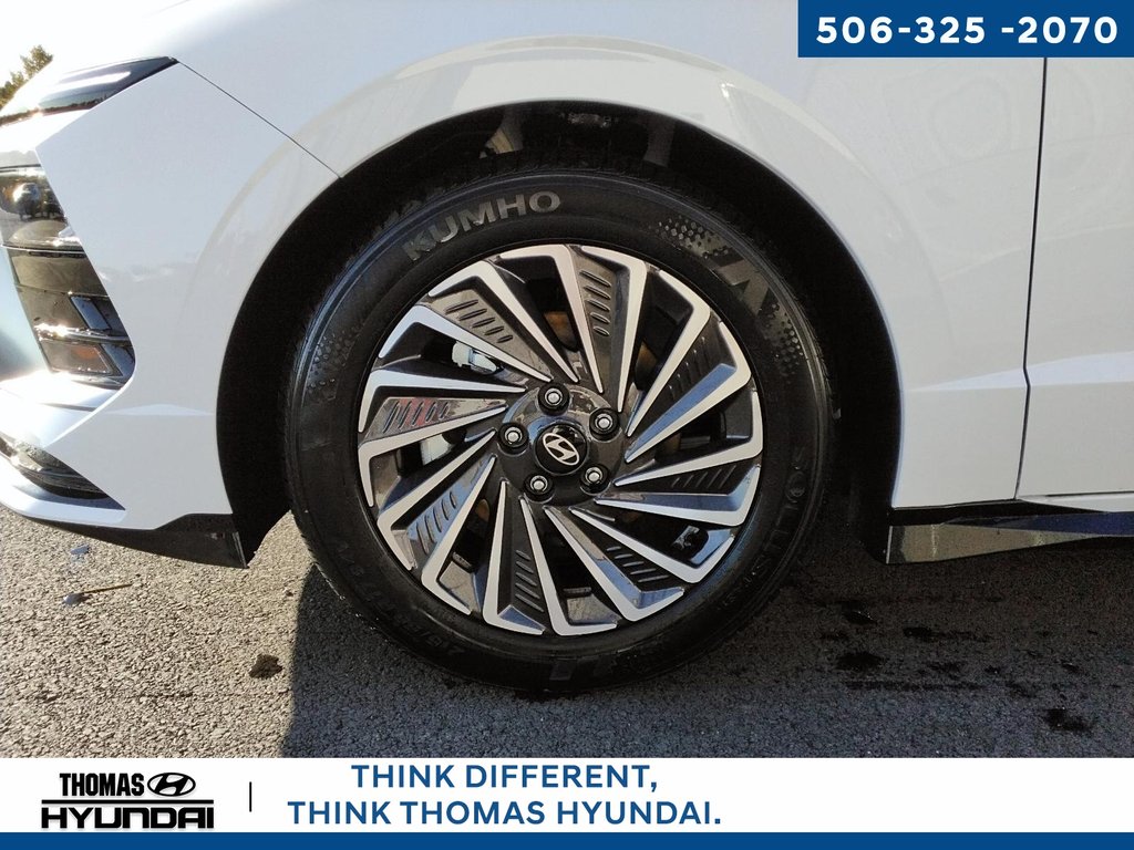 2026 Hyundai Sonata Hybrid Preferred-Trend in Woodstock, New Brunswick - 13 - w1024h768px