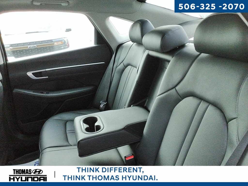 2026 Hyundai Sonata Hybrid Preferred-Trend in Woodstock, New Brunswick - 18 - w1024h768px