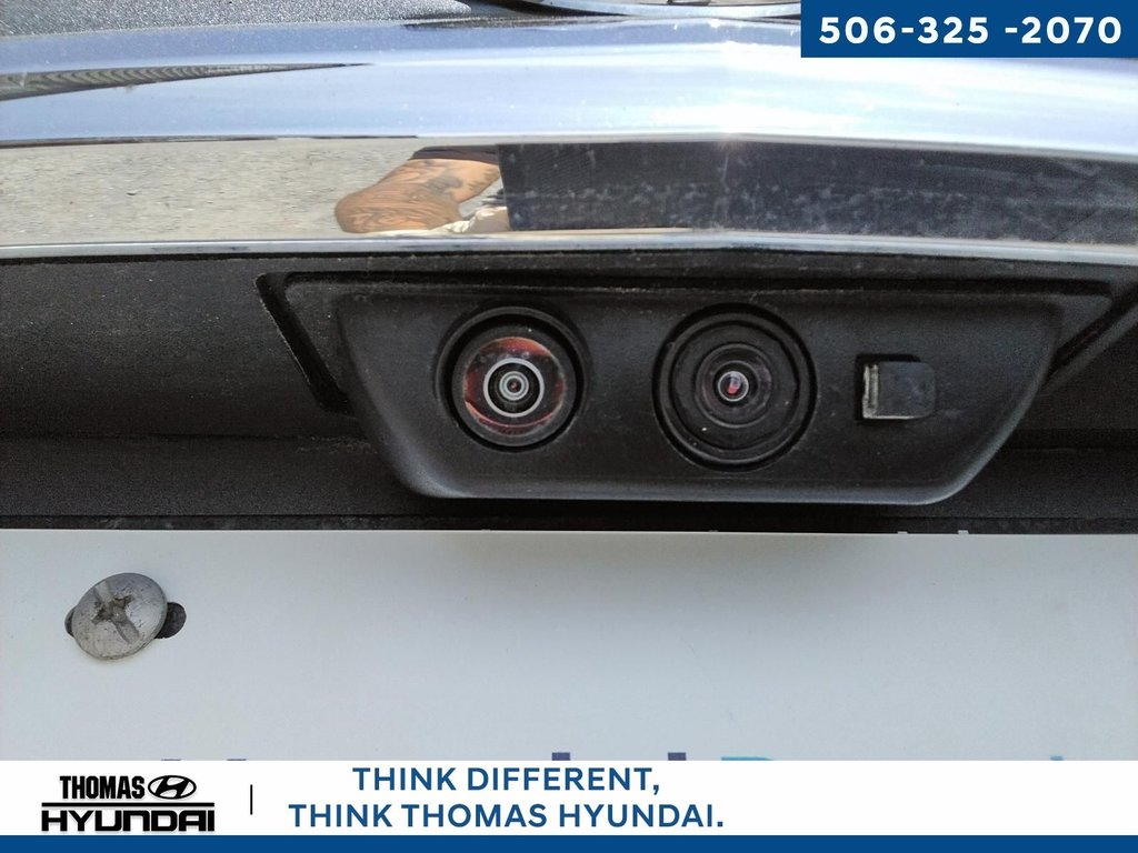 2021 Buick Enclave Avenir in Woodstock, New Brunswick - 6 - w1024h768px