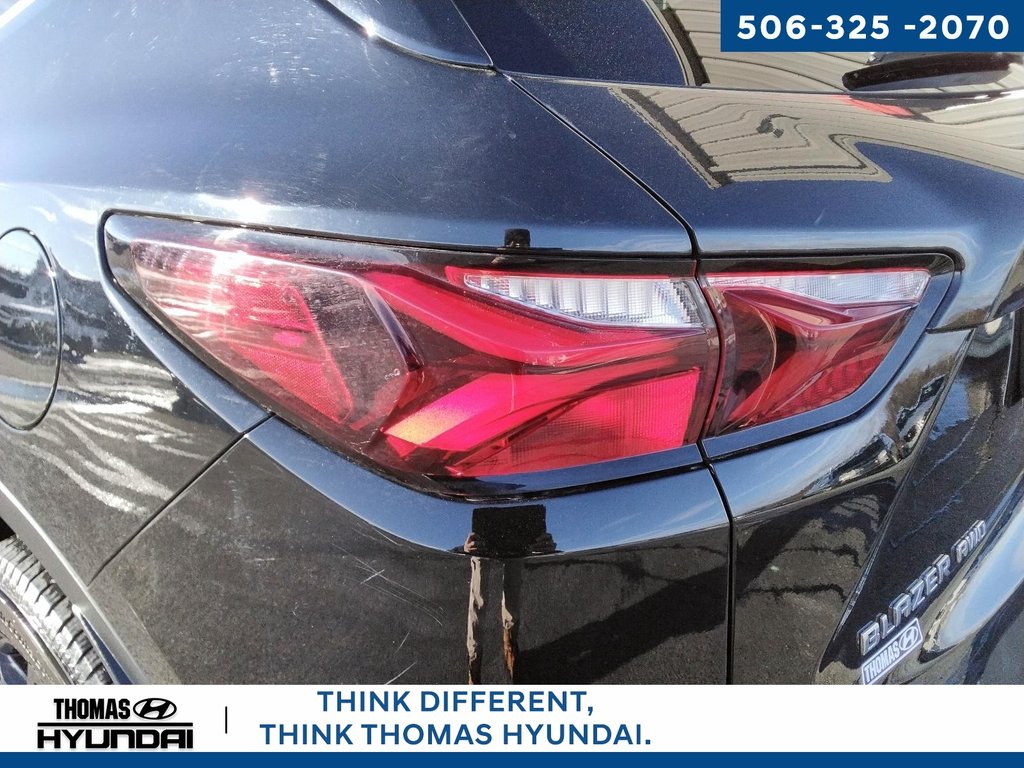 2021 Chevrolet Blazer LT in Woodstock, New Brunswick - 12 - w1024h768px