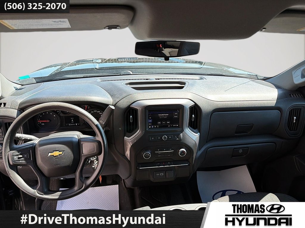 2021 Chevrolet Silverado 1500 Custom in Woodstock, New Brunswick - 17 - w1024h768px