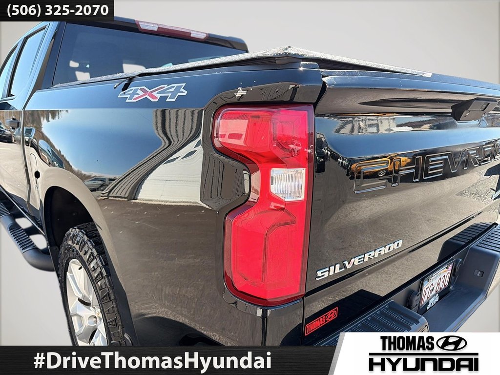 2021 Chevrolet Silverado 1500 Custom in Woodstock, New Brunswick - 11 - w1024h768px
