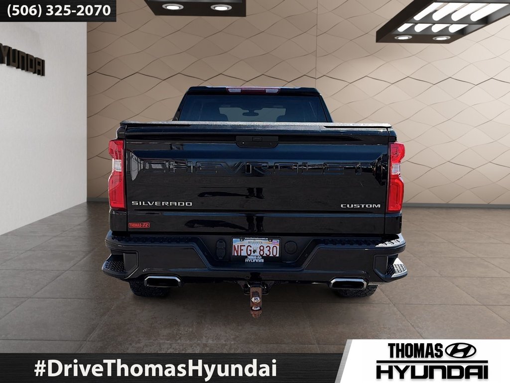 2021 Chevrolet Silverado 1500 Custom in Woodstock, New Brunswick - 7 - w1024h768px