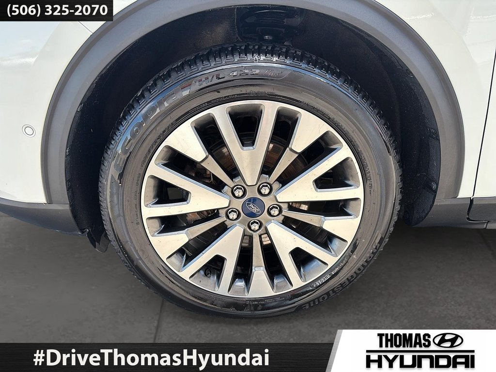 2021 Ford Escape Hybrid Titanium in Woodstock, New Brunswick - 13 - w1024h768px
