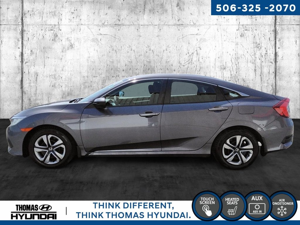 2017 Honda Civic LX in Woodstock, New Brunswick - 7 - w1024h768px