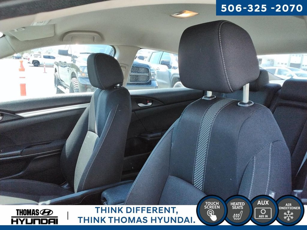 2017 Honda Civic LX in Woodstock, New Brunswick - 16 - w1024h768px