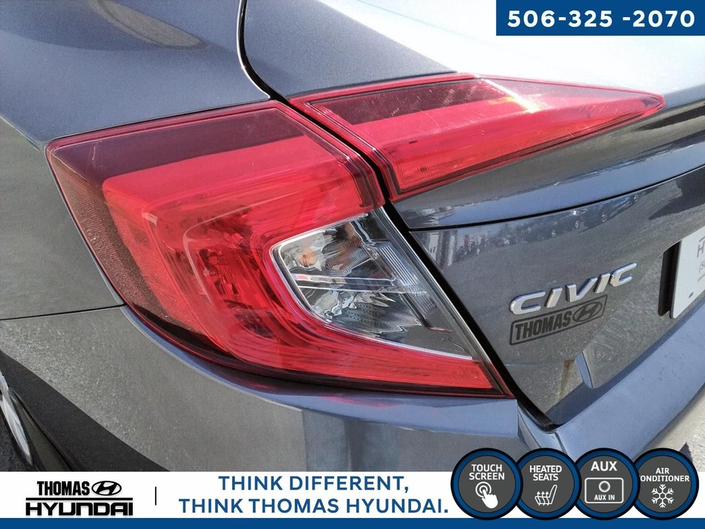 2017 Honda Civic LX in Woodstock, New Brunswick - 12 - w1024h768px