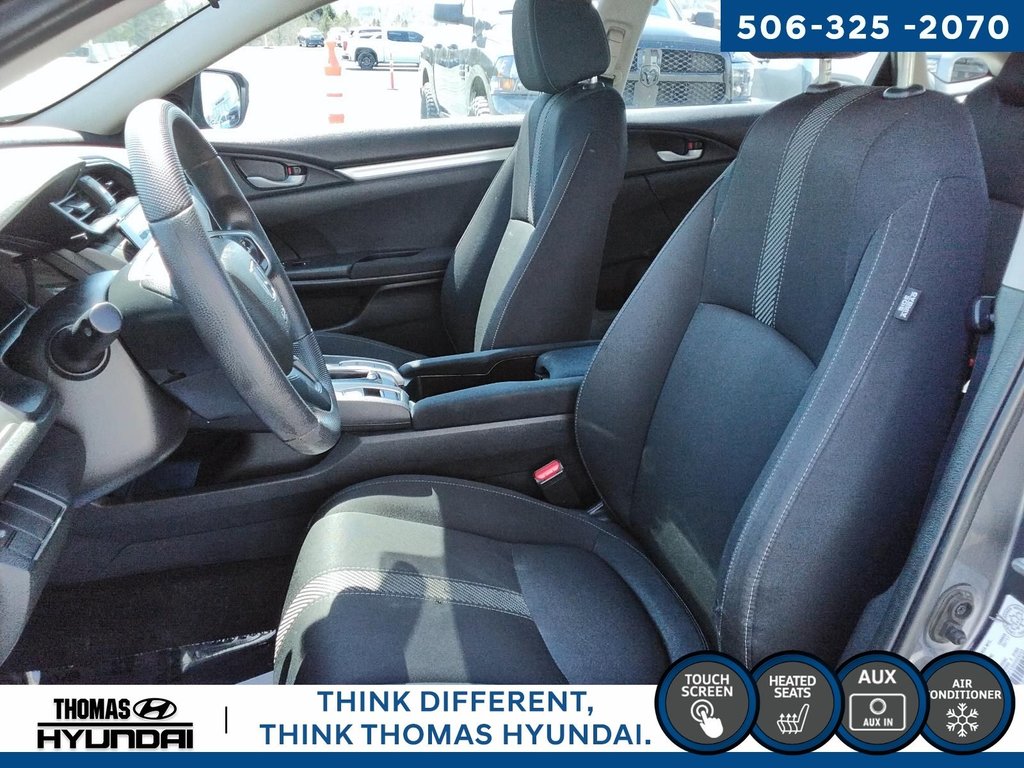 2017 Honda Civic LX in Woodstock, New Brunswick - 17 - w1024h768px