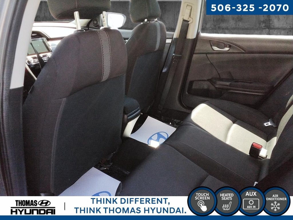 2017 Honda Civic LX in Woodstock, New Brunswick - 38 - w1024h768px