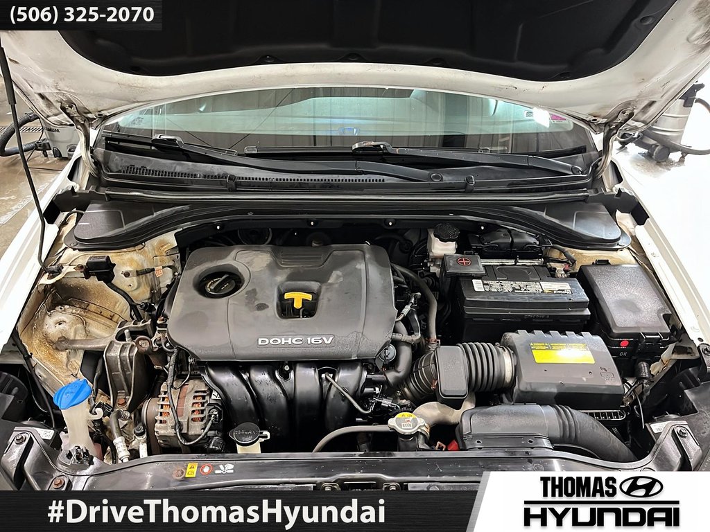 2017 Hyundai Elantra GL in Woodstock, New Brunswick - 15 - w1024h768px