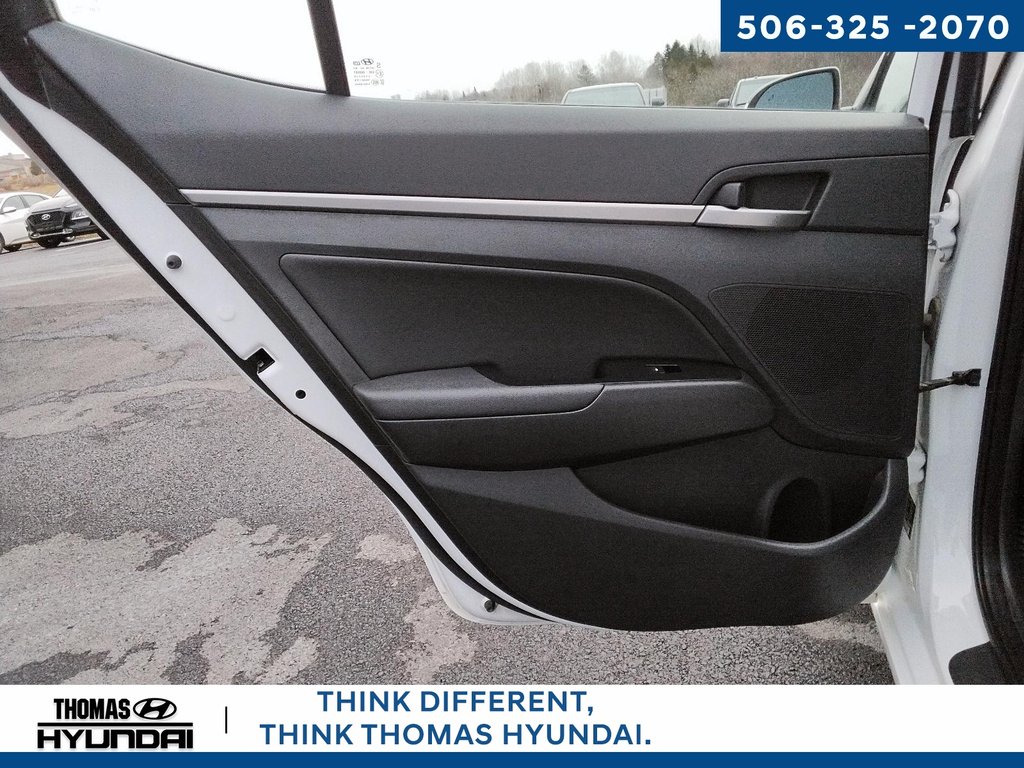 2018 Hyundai Elantra GLS in Woodstock, New Brunswick - 25 - w1024h768px