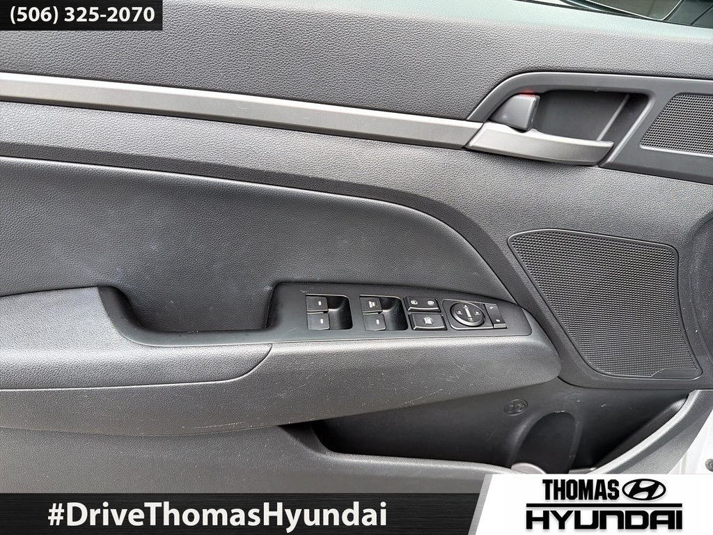 2018 Hyundai Elantra GLS in Woodstock, New Brunswick - 27 - w1024h768px