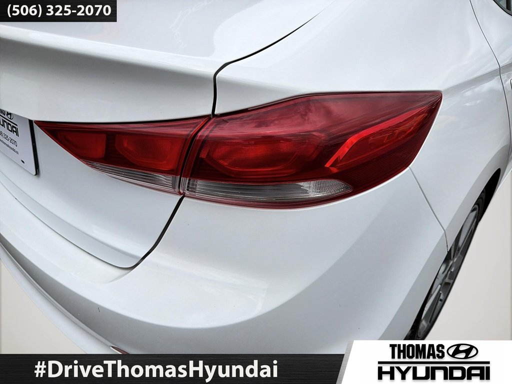 2018 Hyundai Elantra GLS in Woodstock, New Brunswick - 9 - w1024h768px