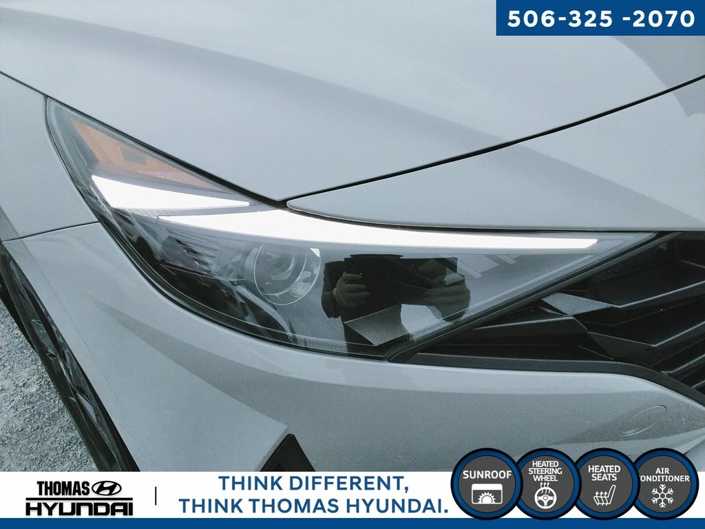 2021 Hyundai Elantra Preferred in Woodstock, New Brunswick - 10 - w1024h768px