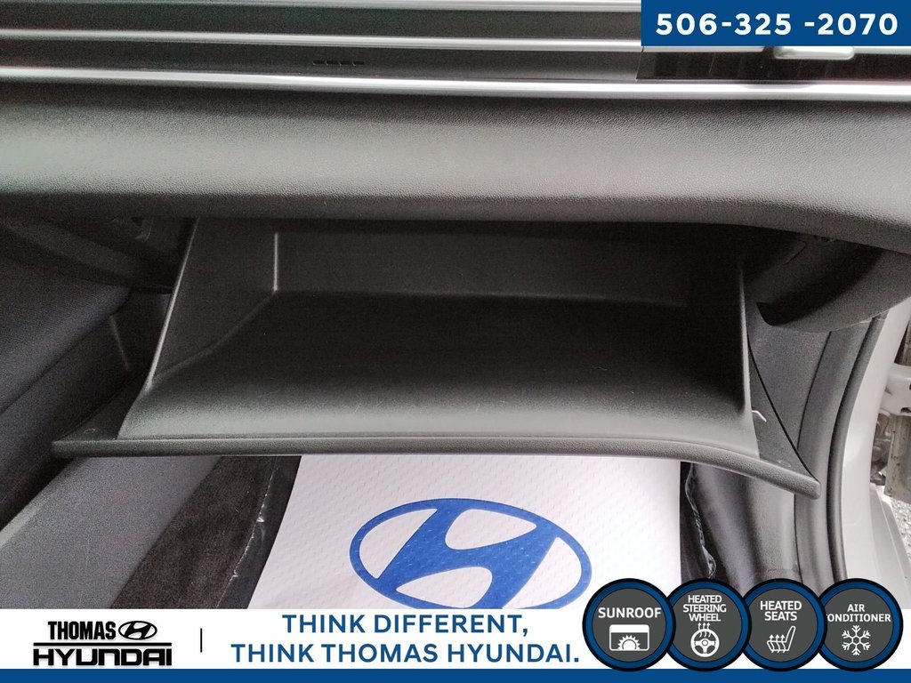2021 Hyundai Elantra Preferred in Woodstock, New Brunswick - 39 - w1024h768px