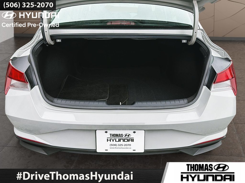 2021 Hyundai Elantra Preferred in Woodstock, New Brunswick - 13 - w1024h768px