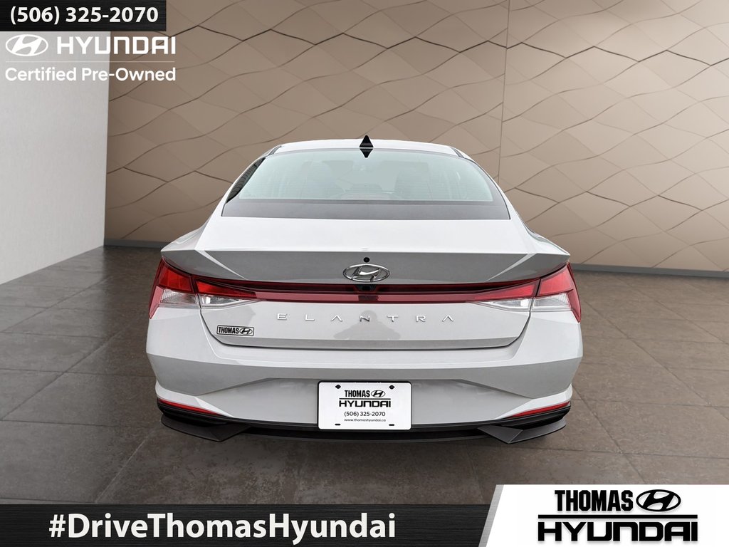 2021 Hyundai Elantra Preferred in Woodstock, New Brunswick - 6 - w1024h768px