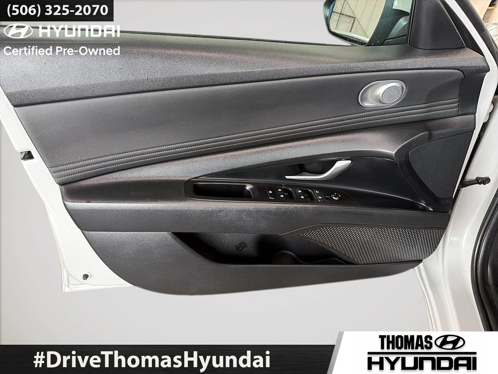 2021 Hyundai Elantra Preferred in Woodstock, New Brunswick - 19 - w1024h768px