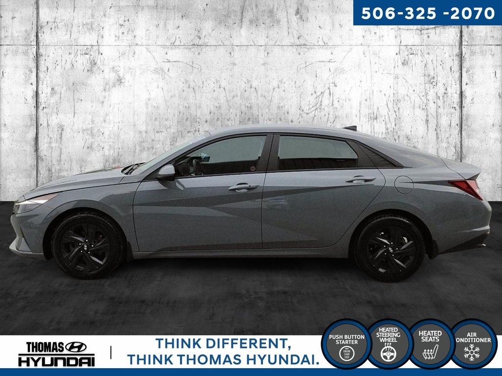 2022 Hyundai Elantra Preferred in Woodstock, New Brunswick - 8 - w1024h768px
