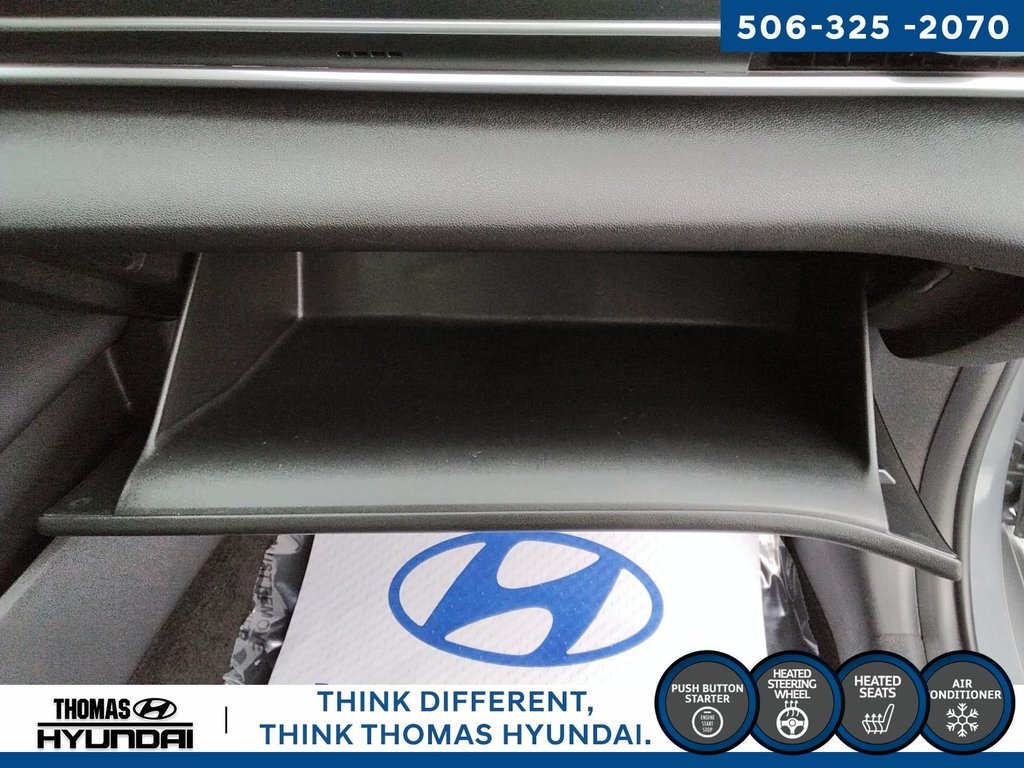 2022 Hyundai Elantra Preferred in Woodstock, New Brunswick - 37 - w1024h768px