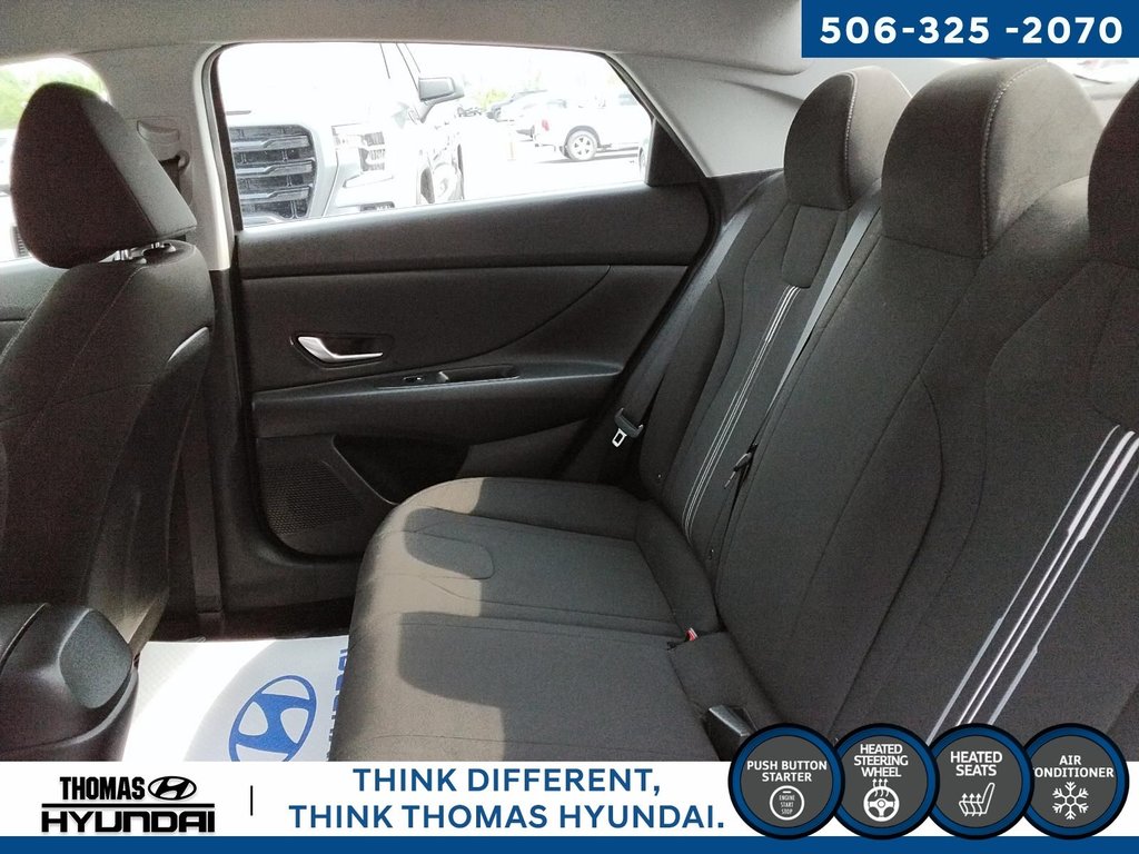 2022 Hyundai Elantra Preferred in Woodstock, New Brunswick - 18 - w1024h768px