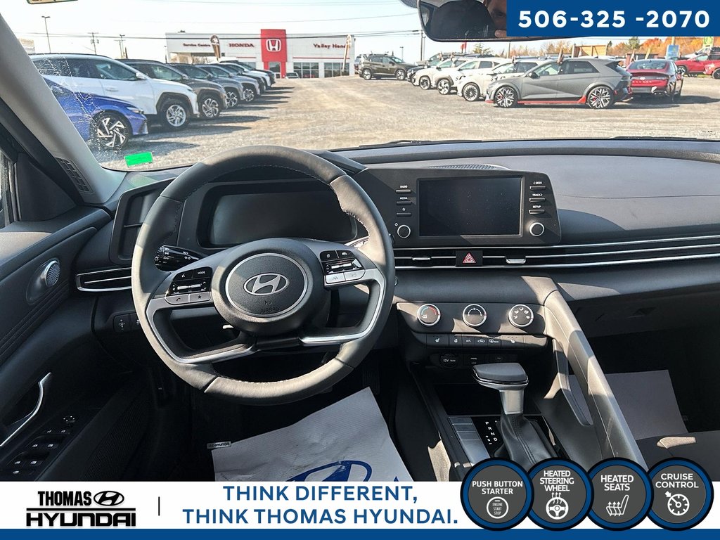 2025  Elantra Preferred in Woodstock, New Brunswick - 12 - w1024h768px