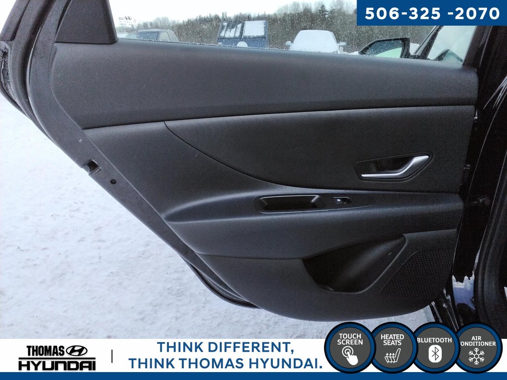 2025 Hyundai Elantra Essential in Woodstock, New Brunswick - 23 - w1024h768px