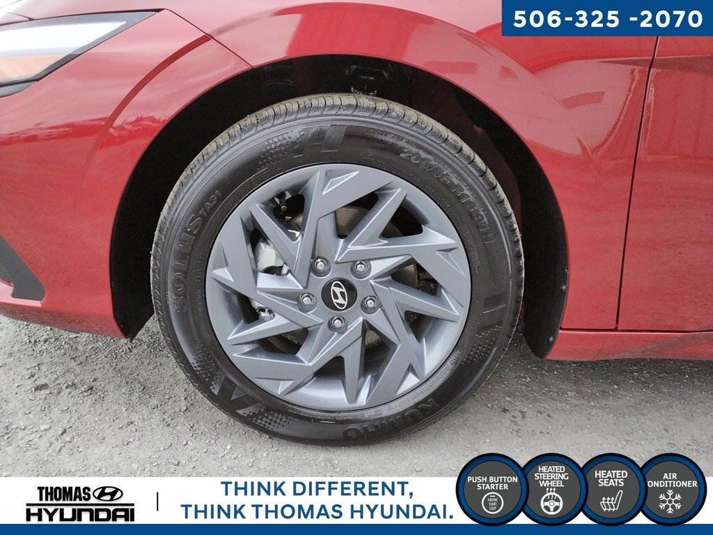 2025 Hyundai Elantra Preferred in Woodstock, New Brunswick - 13 - w1024h768px