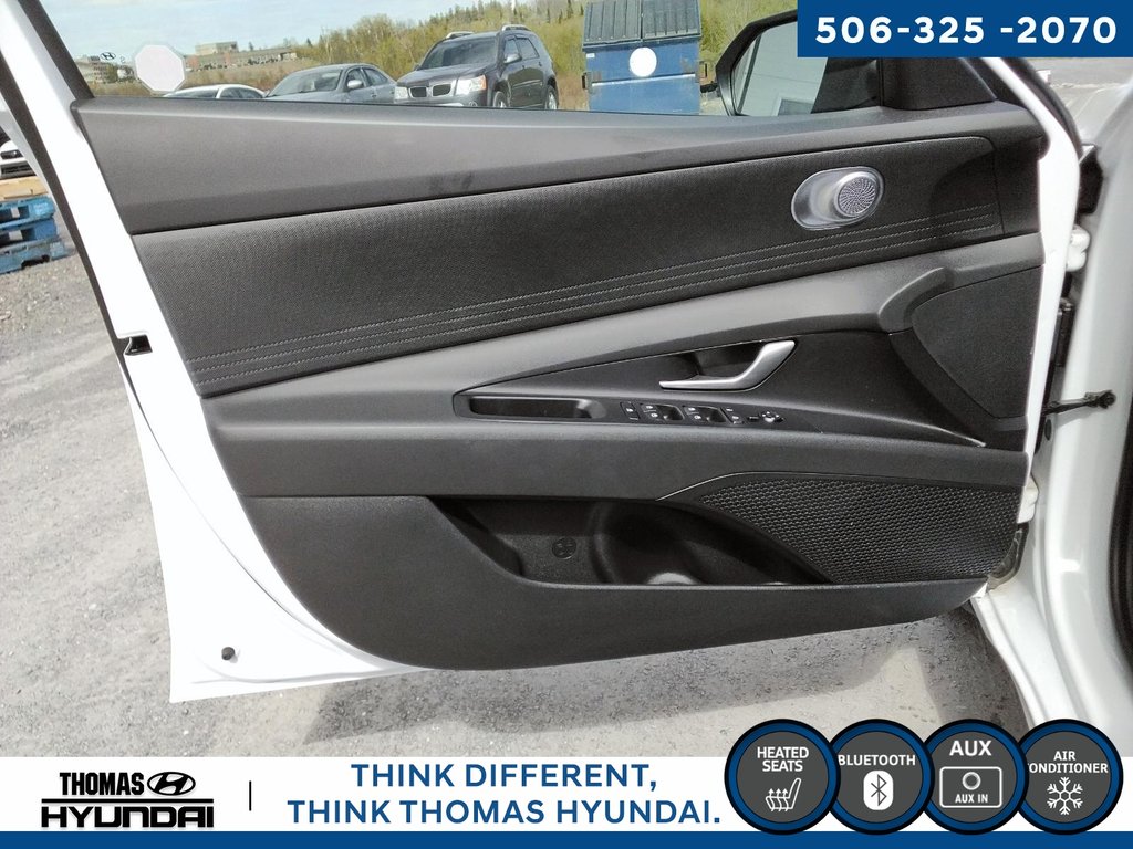 Hyundai Elantra Essential 2025 à Woodstock, Nouveau-Brunswick - 21 - w1024h768px
