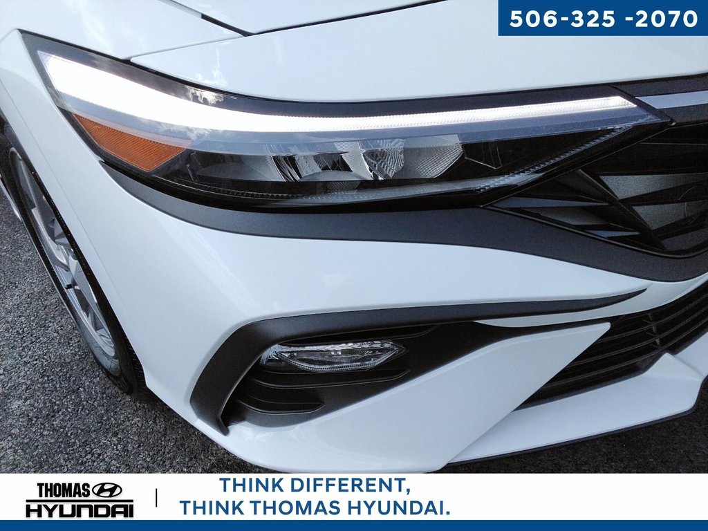 2025 Hyundai Elantra Essential in Woodstock, New Brunswick - 10 - w1024h768px