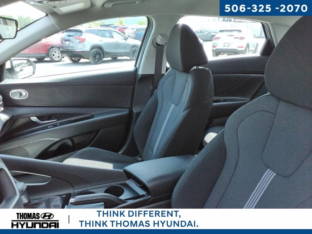 2025 Hyundai Elantra Essential in Woodstock, New Brunswick - 40 - w1024h768px