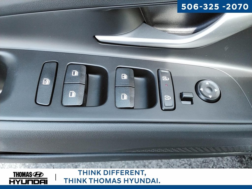 2025 Hyundai Elantra Essential in Woodstock, New Brunswick - 20 - w1024h768px