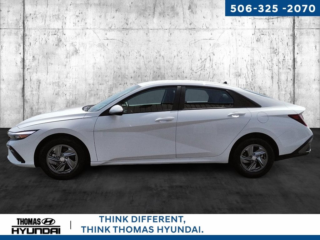 2025 Hyundai Elantra Essential in Woodstock, New Brunswick - 8 - w1024h768px
