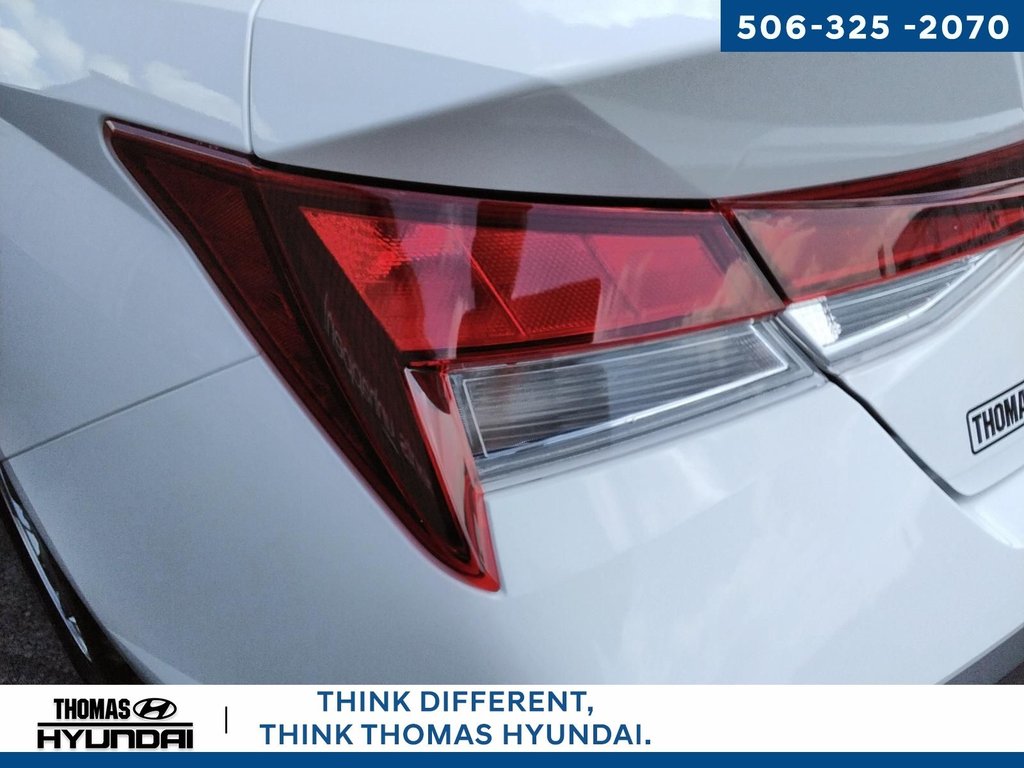 2025 Hyundai Elantra Essential in Woodstock, New Brunswick - 12 - w1024h768px