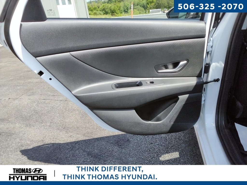 2025 Hyundai Elantra Essential in Woodstock, New Brunswick - 25 - w1024h768px