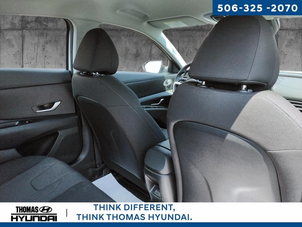 2025 Hyundai Elantra Essential in Woodstock, New Brunswick - 39 - w1024h768px