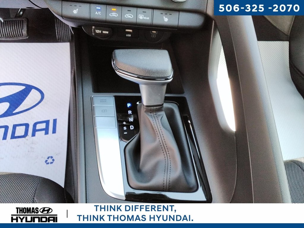 2025 Hyundai Elantra Essential in Woodstock, New Brunswick - 30 - w1024h768px