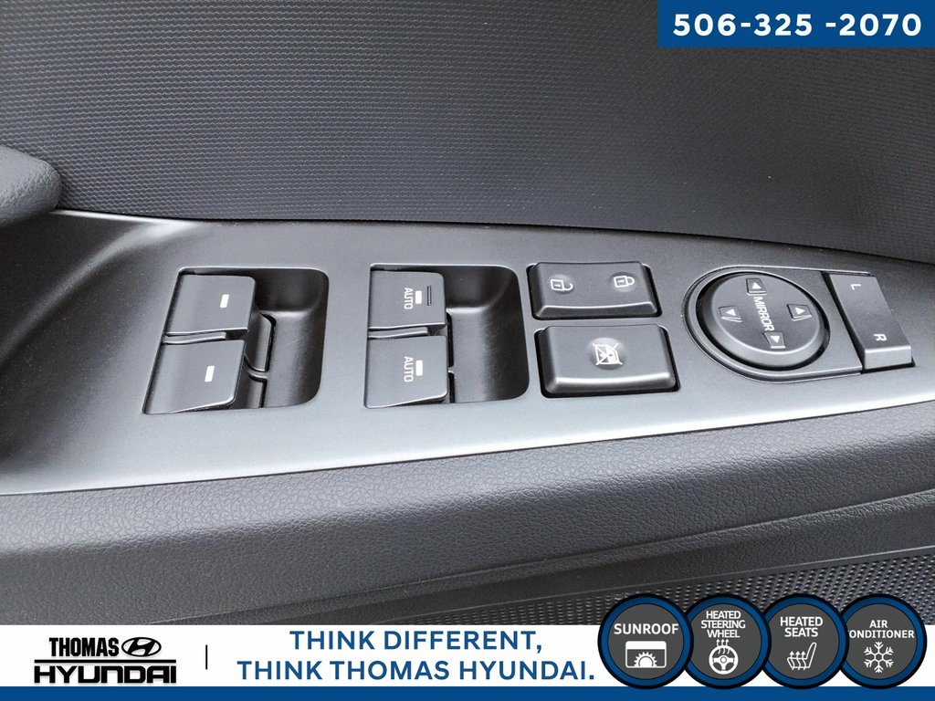 2022 Hyundai IONIQ HYBRID Preferred in Woodstock, New Brunswick - 22 - w1024h768px